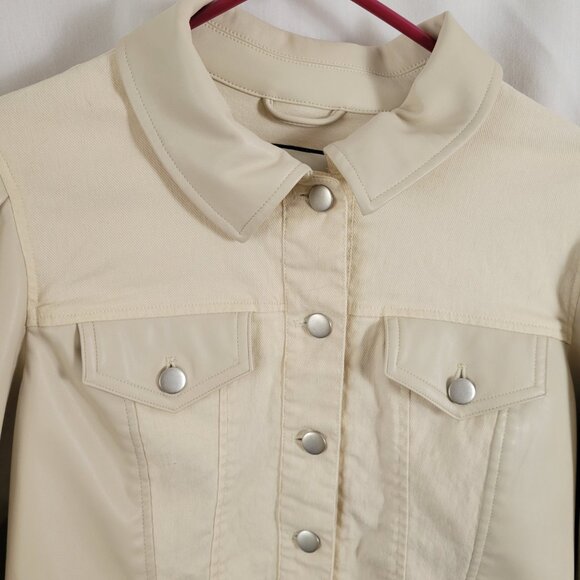 Bagatelle Ultra Soft Large Jacket Vegan Leather Button Front Beige pockets EUC - Picture 8 of 14